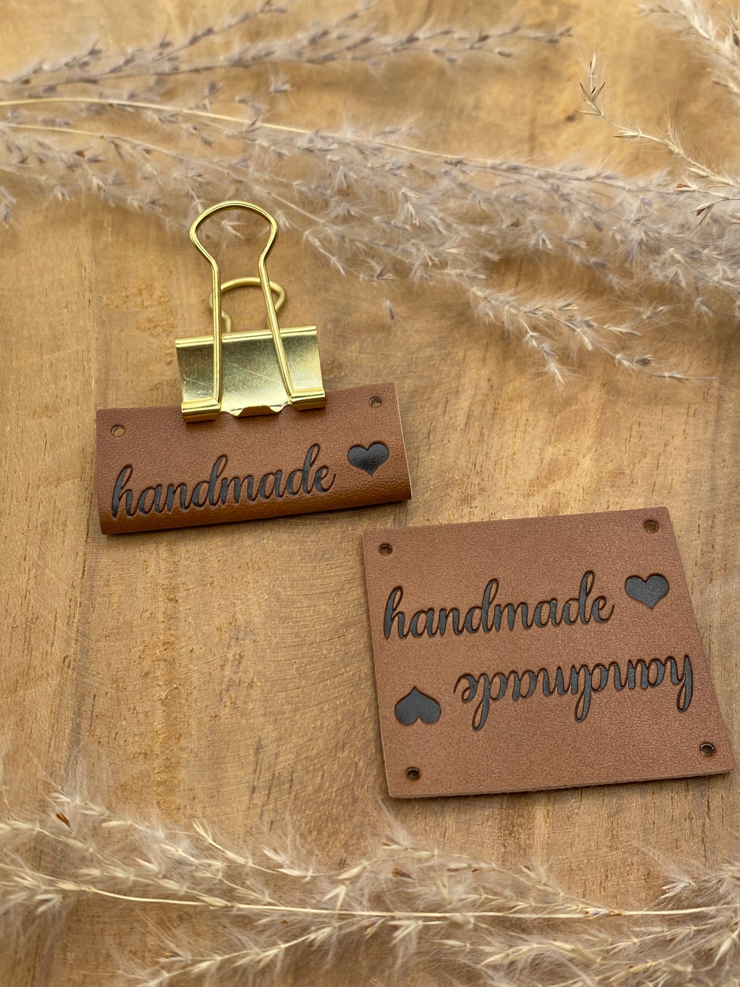 Handmade Knick-Label Eigenproduktion